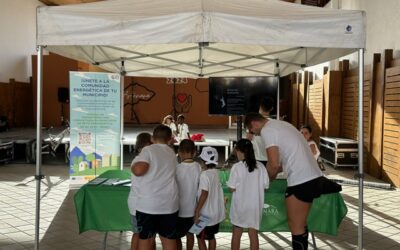 La OTC-RD promueve las comunidades energéticas durante las festividades de artenara con un stand informativo